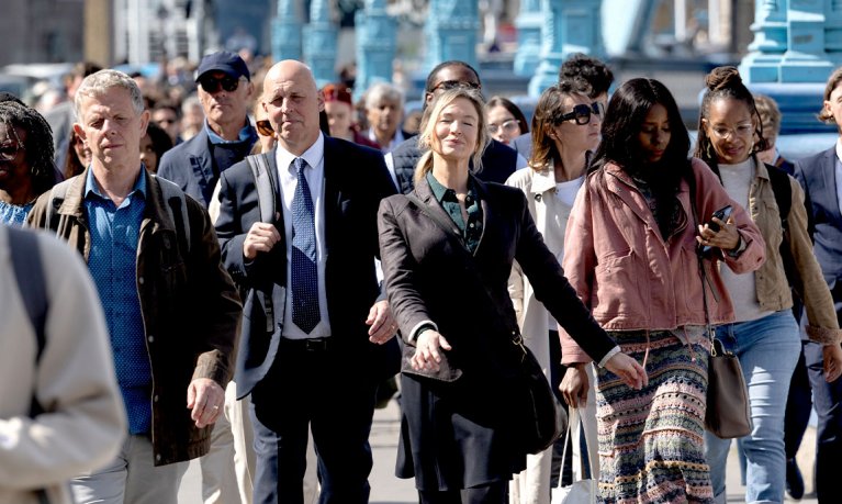 Bridget Jonesová: Zbláznená do chlapa – komédia - Foto 4