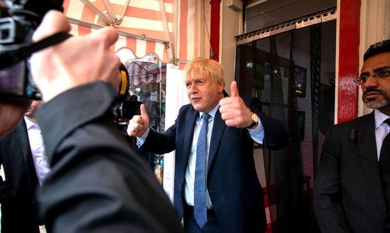 Boris vs. Anglicko – šesťdielna miniséria - Foto 2