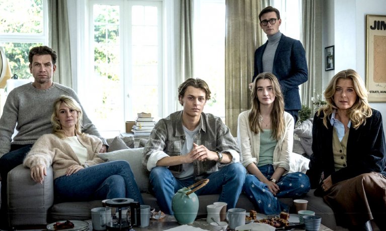 Rodiny ako tá naša – dramatický seriál - Foto 1