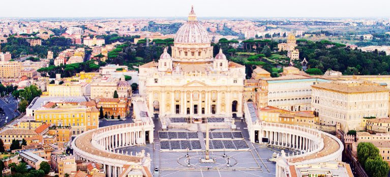 Dokument Vatikán – nadčasové mesto pápežov