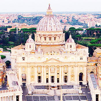Dokument Vatikán – nadčasové mesto pápežov